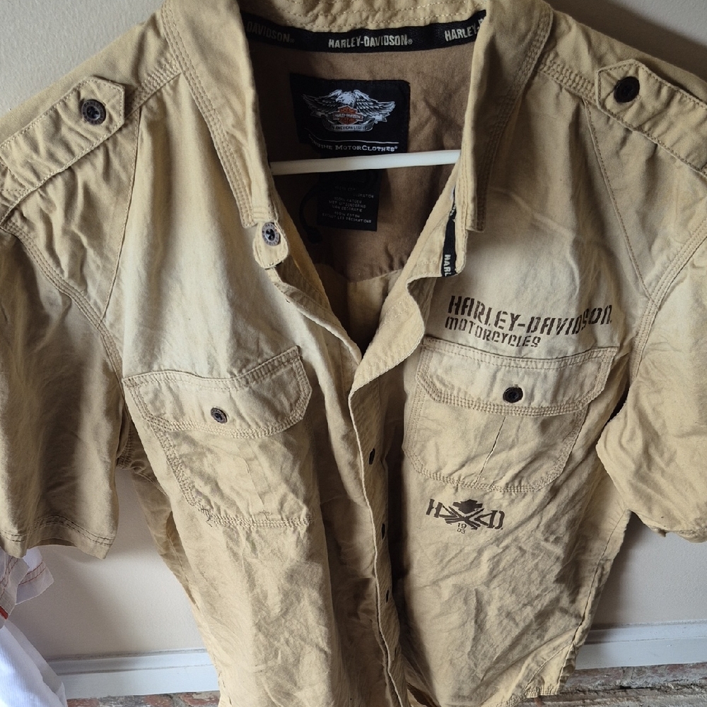 Harley-Davidson Khaki Button-Up Shirt